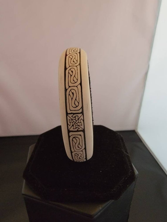 Ceramic bangle bracelet - image 1