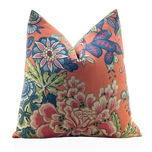 Gartenkissenbezug Peony in Coral, Kissen, Dekokissen, Wohnzimmer, Schlafzimmer, Blumenkissen