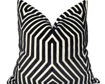 Schumacher Vanderbilt Velvet Pillow Cover in Noir, Black Pillows, Chevron Velvet  Pillow, Decorative Pillows