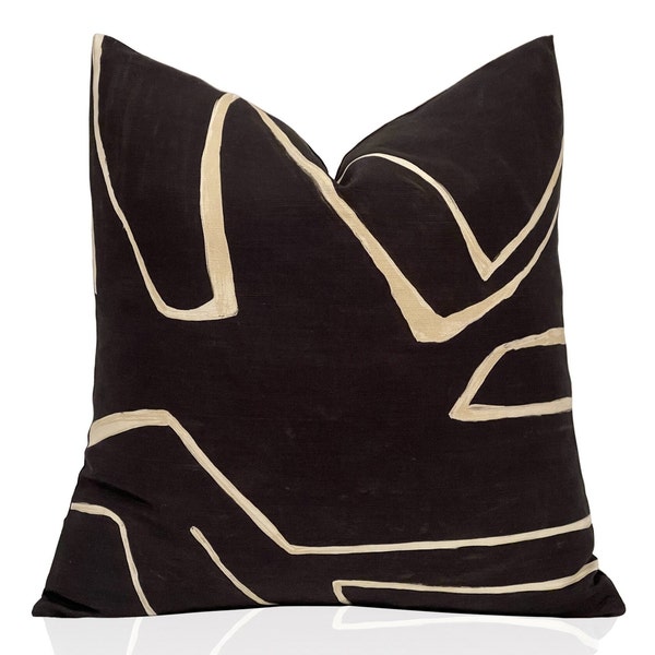 Kelly Wearstler Graffito Pillow Cover in Onyx/Beige, Black Pillow, Throw Cushions, Lee Jofa Pillow