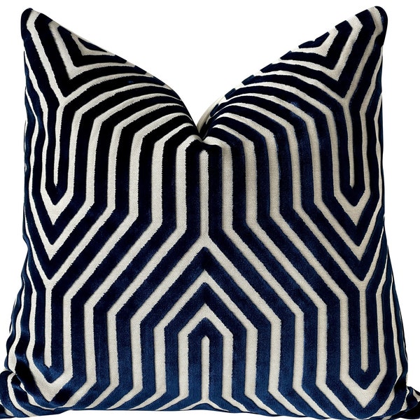 Schumacher Vanderbilt Velvet Pillow Cover in Bleu Blue, Chevron Velvet  Pillow, Decorative Pillows