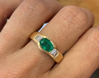Vintage Smaragd Ring, 1ct Oval Smaragd, grobstrick Ring, Smaragd Ring, Lünette Einstellung Ring, Gold Vintage Ring, Nachlass Schmuck, Unisex Männer Ring