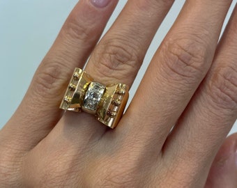 Vintage Bow Tank Ring, 0.18 CT Antique Rose Cut Natural Diamond, 18k Gold Estate Ring, bow ring, Tank ring, Estate jewelry, Gold Chunky ring