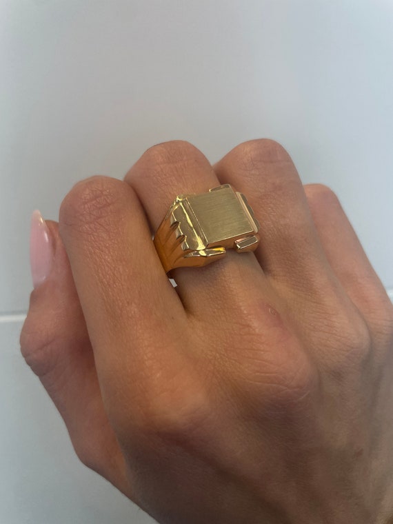 Unisex Gold Seal Ring Vintage Style Ring Solid 18k