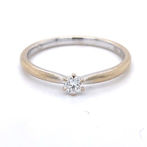 Estate Solitaire Ring, 0.1CT Round Diamond ring, 18k White Gold, Estate Jewelry Rings, tiny diamond ring, dainty ring, small diamond ring