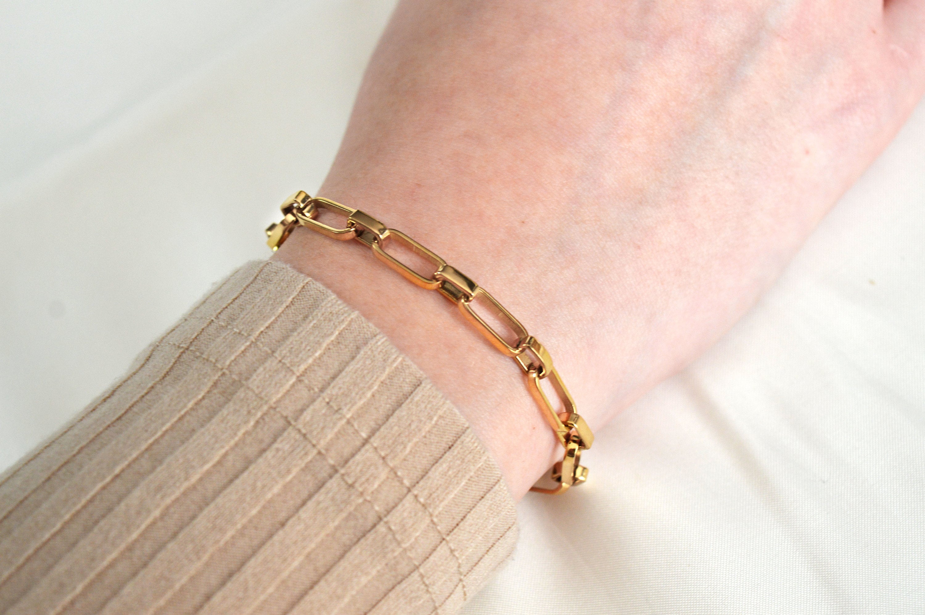 Bracciale Donna In Oro Giallo 750 con Maglie Allungate e Anellino | Gioielleria Colombo Cadorago