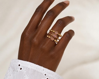Multi row stainless steel women's ring - large golden ring - water resistant ring - ring decorated with natural stones. Women's gift idea