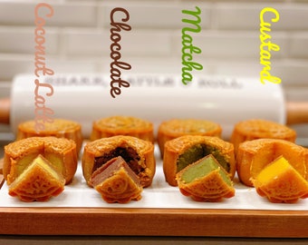 8pcs fresh made Mooncake 4-Flavor Mixed best gift (over 35 dollar free shipping)