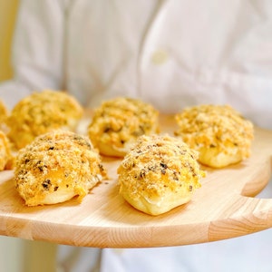 6-pack Sesame Seed and Seaweed Chicken Sung Bun Chicken Meat Floss  (over 35 dollar free shipping)