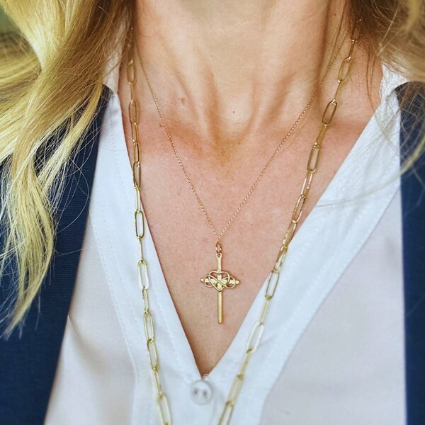 Gold Cross Necklace Widow Christian Jewelry Gift Bereavement Cross for Her Mental Health Gift for Best Friend Divorce Recovery Gift for Her