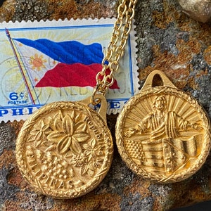 Filipino American CHRISTIAN Gift Coin Necklace Filipino Gift Men Faith Gift Women Filipino Coin Pendant Meaningful Reversible Gold or Silver
