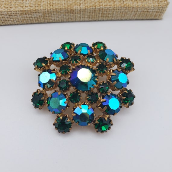 Vintage Czechoslovakia Aurora Borealis Brooch Pin - image 1