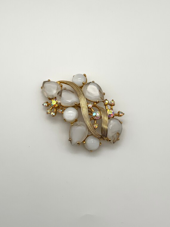 Vintage Elsa Schiaparelli Brooch Book Piece - image 3