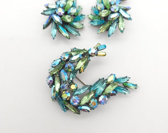 Vintage Signed Regency Brooch and Earrings Set