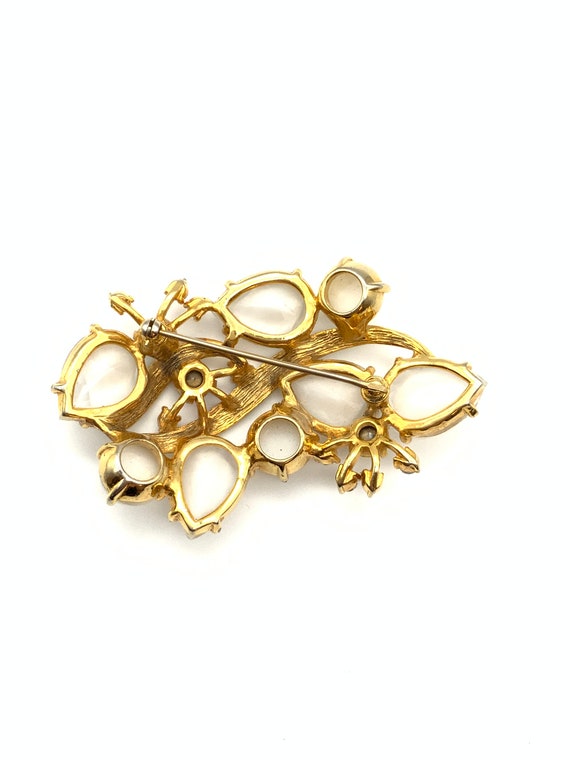 Vintage Elsa Schiaparelli Brooch Book Piece - image 4