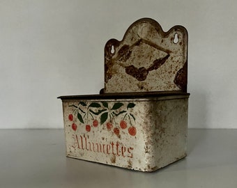 Box Wall match metal enamelled old French vintage