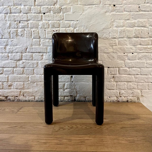 Chair 4875 Bartoli design Kartell italy plastic Space age design