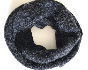 BLACK round scarf | unisex color round scarf | winter infinity scarf | black color scarf | acrylic yarn scarf | hand knitted | winter scarf