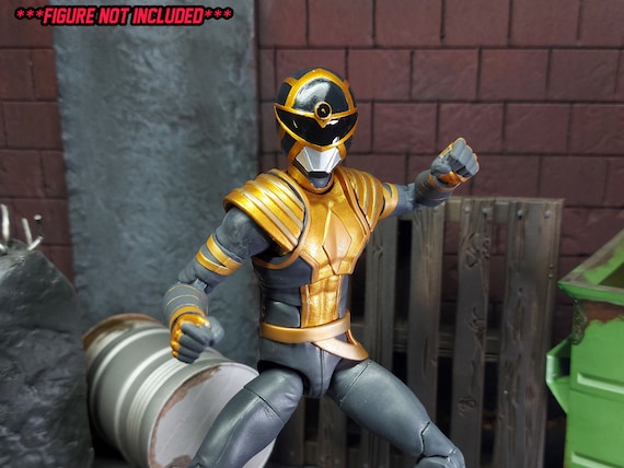 Boom Comics Power Rangers - Lightning Collection Gold Omega Boom Comics Power Rangers - Lightning Collection Gold Omega