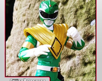 Mighty Morphin Power Rangers - Lightning Collection Green Ranger Painted Helmet Replacement