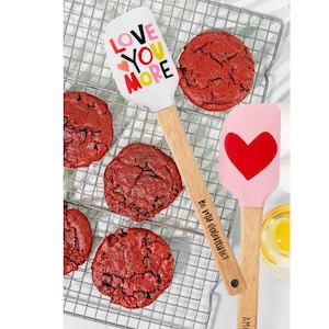 Custom Engraved Valentine's Day Spatula | Valentine Favor | Small Personalized Spoon | Kids Mini Baking Gift | Hearts Baking Treat Scraper