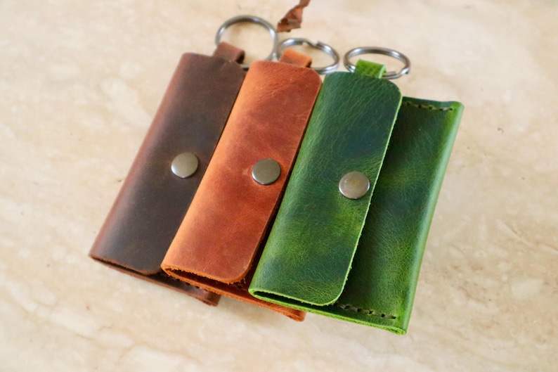 Personalized Leather Keychain Card Holder: Mini Coin Wallet image 7