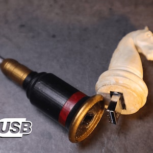 Hand-Painted Resident Evil 2 inspired Chess Key USB 3.1