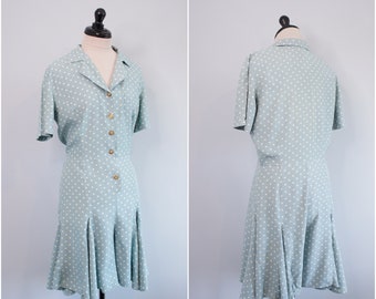 90s-does-30s sage green jumpsuit, Size Small - polka dot print, collared, shorts