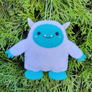 Yeti ornament | felt yeti ornament | cute yeti | kawaii yeti | kawaii ornament | christmas yeti | abominable snowman ornament
