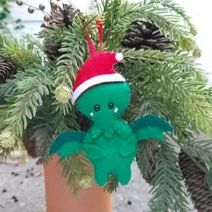 Cute Cthulhu Felt Christmas Ornament | Kawaii cthulu | Christmas tree decoration |