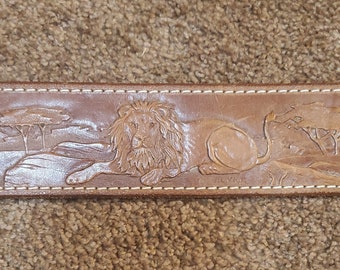 Top Grain Leather Banjo Strap - Africa