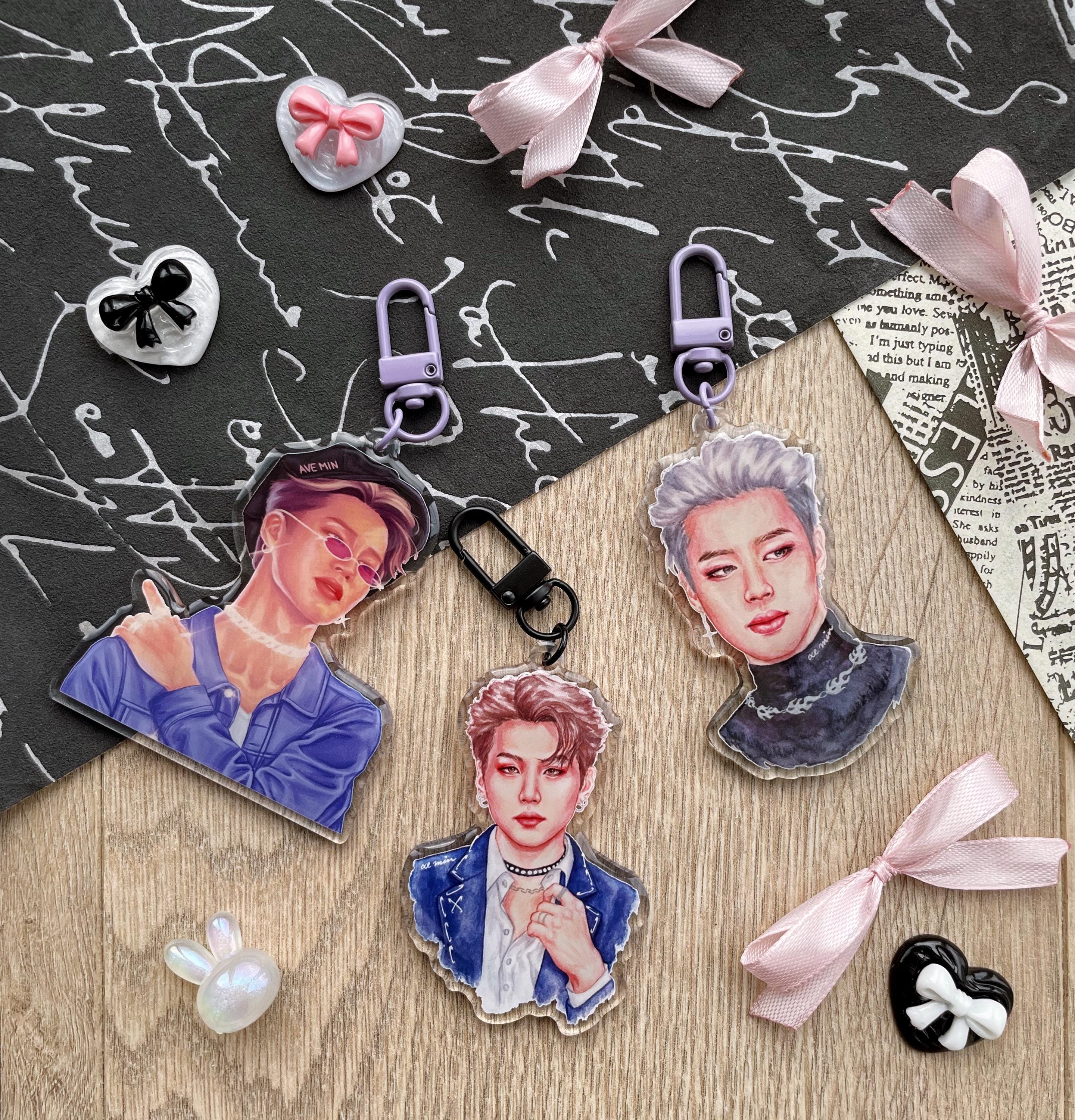 Bts taehyung keyring - Etsy 日本