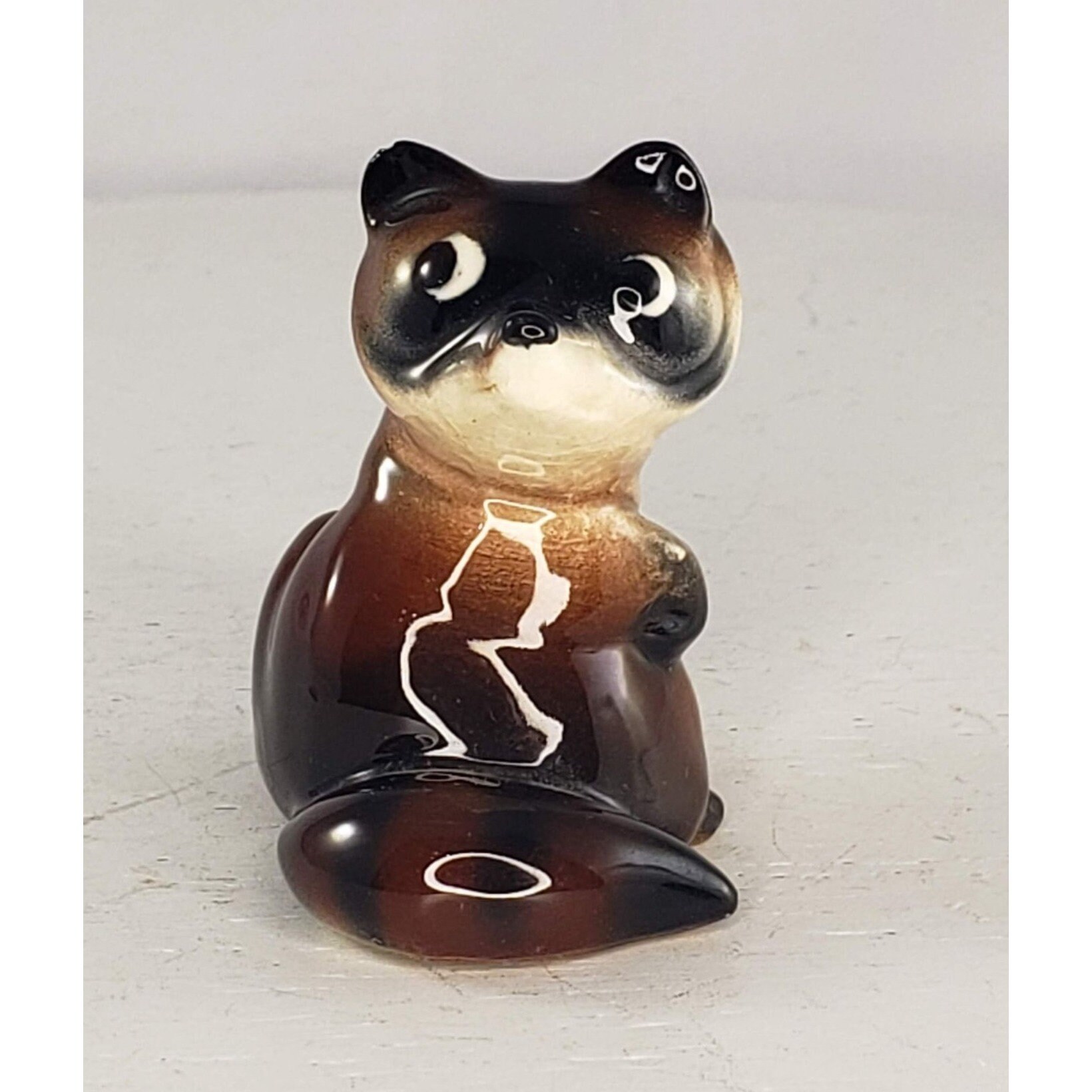 Hagen Renaker Raccoon Mama Red Black Large Version Miniature