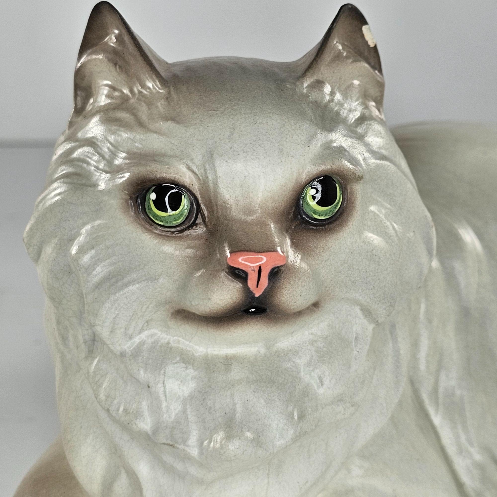 Hagen Renaker DW Lying Persian Cat Figurine Designer's Workshop