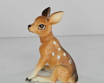 ヴィンテージ レフトン 鹿の子鹿 座る置物 H7192 - Etsy 日本