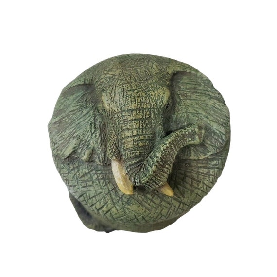 Vintage Resin Elephant Head Round Trinket Box - image 1