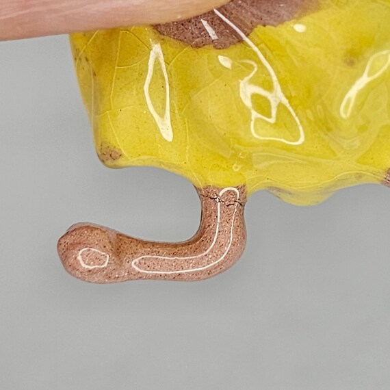 スキーベアー Hagen Renaker Vintage Hagen Renaker Beach Boy Yellow Caveman Miniature Figurine