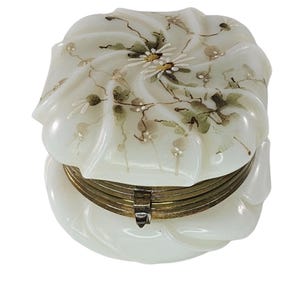 Vintage Monroe Wave Crest Dresser Trinket Box With Floral Design & Brass Hinge