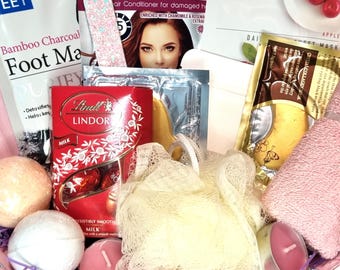 Relaxing Spa Gift Hamper: Bath Bombs, Masks & Lindt Chocolates