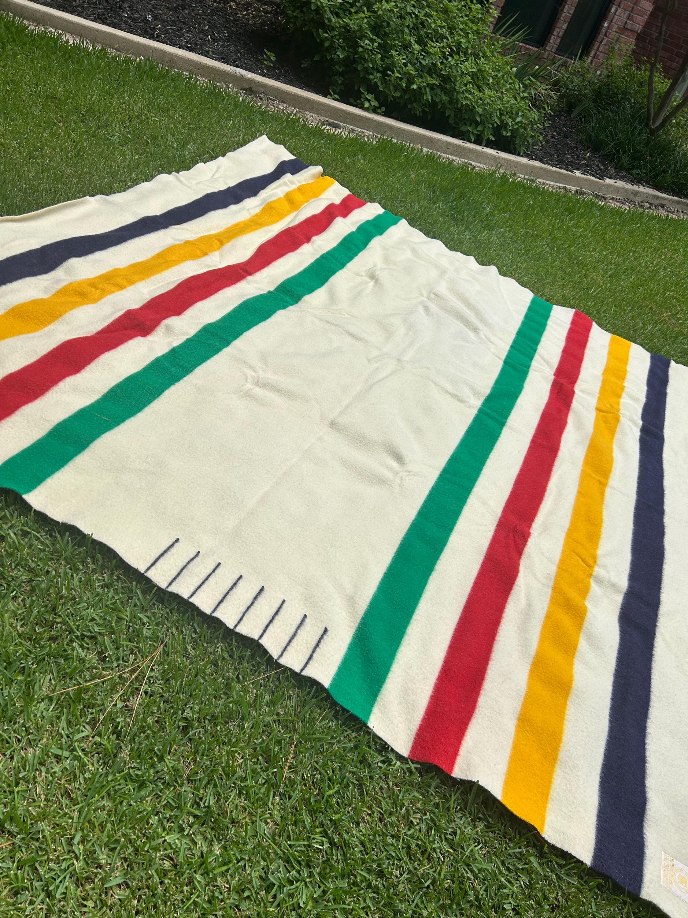Vintage hudson bay blankets - Etsy 日本