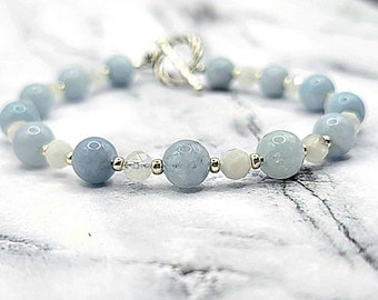 Bracelet aigue-marine, bracelet en béryl, pierre de naissance de mars, bracelet en pierre de lune, bracelet délicat, calmant du stress et de l'anxiété