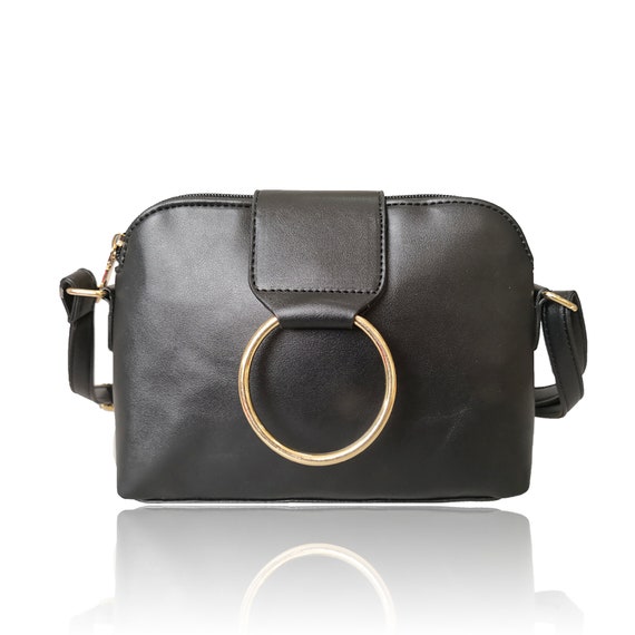 ring crossbody bag