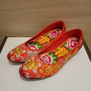 Fiore d'oro con scarpe da sposa cinesi drago e fenice, scarpe da sposa cinesi ricamate a mano tradizionali, ** regalo gratuito **