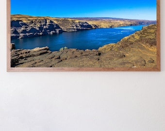 The Columbia River - The Columbia River, Washington verkrijgbaar als print, canvas, hout of acryl om je huis mee te decoreren of als mooi cadeau.