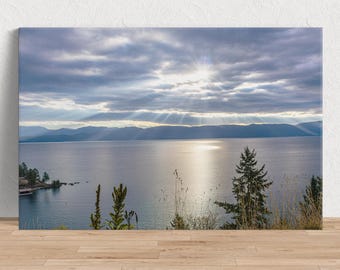 Days End - Deep Bay on Flathead Lake in Lakeside, Montana verkrijgbaar als print, canvas hout of acryl om je huis mee te decoreren of als cadeau te geven