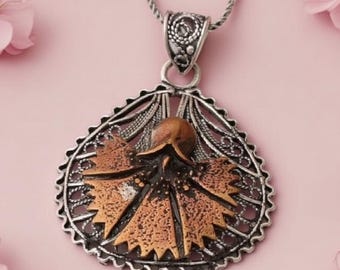 Symbolizing Eternal Love and Timeless Connection Necklace, Maple Leaf Pendant