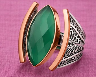 Showy Green Gemstone Unisex Ring, 925 Sterling Silver Filigree Jewelry