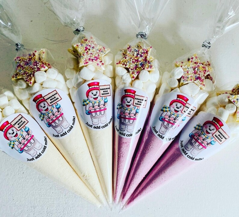 Snowman Milkshake Cones, Snowman Milkshakes, Christmas sweets, Christmas stocking fillers, Christmas Eve box fillers, Christmas sweet cones 