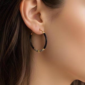 Boucles D'oreilles Créoles Dorées – Clous, Style Hoop, Personnalisables Avec Perles
