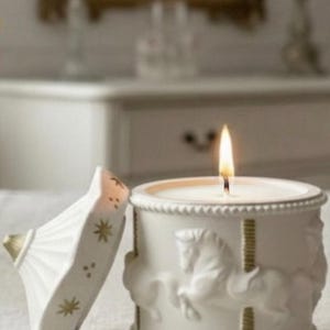 Handgegossenen Karussell-Gefäß – Boho Vintage Design – mit Kerze, Handmade Schmuckdose & Teelichthalter – Geschenkidee kreativWERK